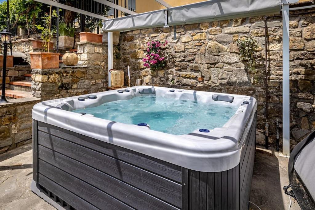 Luxury Limonaia With Jacuzzi Near Florence San Jacopo al Girone מראה חיצוני תמונה
